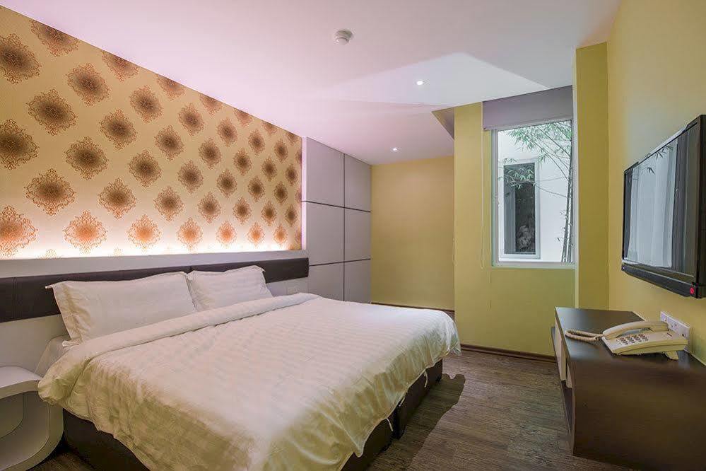 Riverfront Sentral Hotel Melaka Zewnętrze zdjęcie